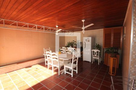varanda de casa à venda com 3 quartos, 122m² em Azenha, Porto Alegre