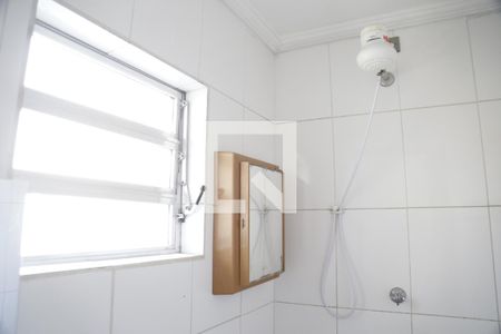 Banheiro de casa para alugar com 1 quarto, 50m² em Vila Cruz das Almas, São Paulo