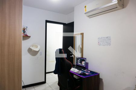 Apartamento à venda com 97m², 3 quartos e 2 vagasQuarto 2