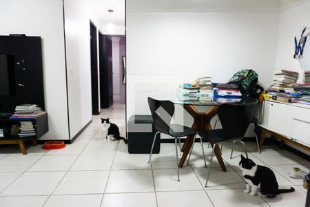 Sala de apartamento à venda com 3 quartos, 97m² em Botafogo, Rio de Janeiro