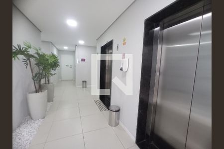Apartamento à venda com 34m², 1 quarto e sem vaga Apartamento à venda com 34m², 1 quarto e sem vagaHall de entrada