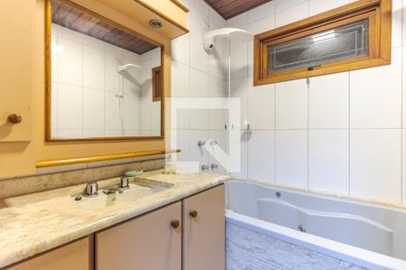 Apartamento à venda com 156m², 4 quartos e 3 vagasBanheiro Social