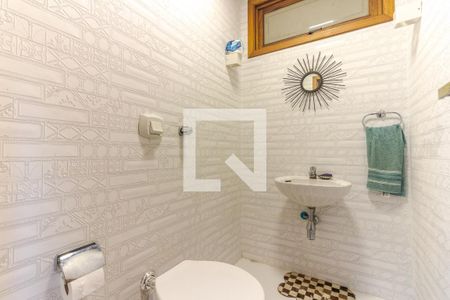 Lavabo de apartamento à venda com 4 quartos, 156m² em Vila Ipiranga, Porto Alegre