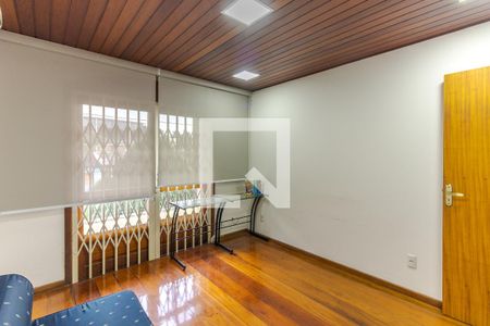 Quarto 1 de apartamento à venda com 4 quartos, 156m² em Vila Ipiranga, Porto Alegre