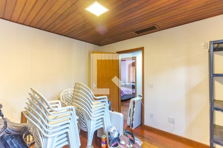 Apartamento à venda com 156m², 4 quartos e 3 vagasQuarto 4