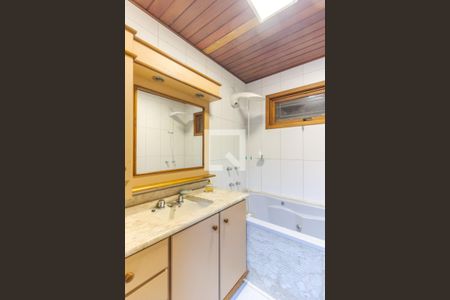 Apartamento à venda com 156m², 4 quartos e 3 vagasBanheiro Social