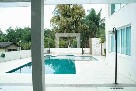 Casa de condomínio para alugar com 555m², 3 quartos e 6 vagas Casa de condomínio para alugar com 555m², 3 quartos e 6 vagasCozinha