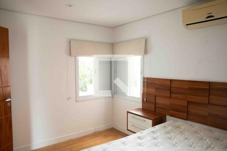 Casa de condomínio para alugar com 555m², 3 quartos e 6 vagas Casa de condomínio para alugar com 555m², 3 quartos e 6 vagasSuíte 3