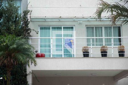 Casa de condomínio para alugar com 555m², 3 quartos e 6 vagas Casa de condomínio para alugar com 555m², 3 quartos e 6 vagasPlaca QA