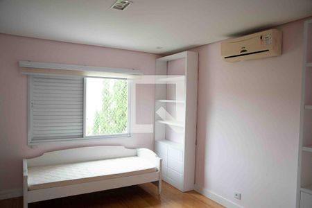 Casa de condomínio para alugar com 555m², 3 quartos e 6 vagas Casa de condomínio para alugar com 555m², 3 quartos e 6 vagasSuíte 2