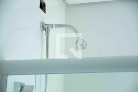 Casa de condomínio para alugar com 555m², 3 quartos e 6 vagas Casa de condomínio para alugar com 555m², 3 quartos e 6 vagasBanheiro da Suíte 2