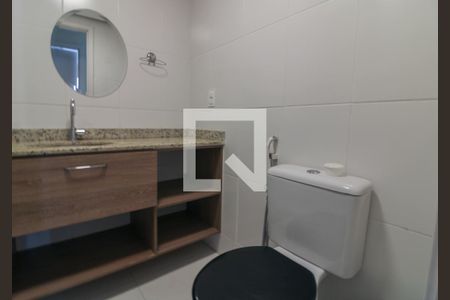 Apartamento para alugar com 72m², 2 quartos e 1 vaga Apartamento para alugar com 72m², 2 quartos e 1 vagaBanheiro Social