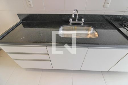Apartamento para alugar com 72m², 2 quartos e 1 vaga Apartamento para alugar com 72m², 2 quartos e 1 vagaCozinha e Área de Serviço
