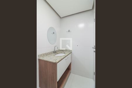 Apartamento para alugar com 72m², 2 quartos e 1 vaga Apartamento para alugar com 72m², 2 quartos e 1 vagaBanheiro da Suíte