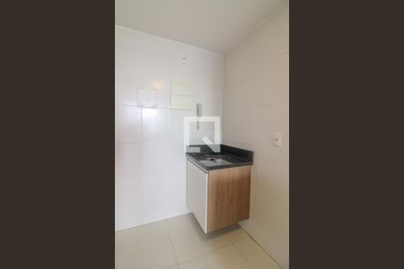 Apartamento para alugar com 72m², 2 quartos e 1 vaga Apartamento para alugar com 72m², 2 quartos e 1 vagaCozinha e Área de Serviço