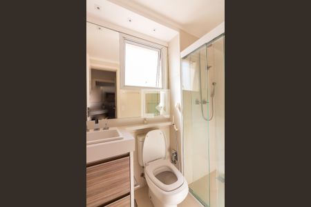 Banheiro da Suíte de apartamento para alugar com 2 quartos, 63m² em Vila Osasco, Osasco