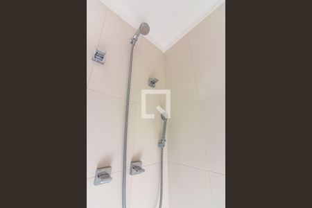 Banheiro da Suíte de apartamento para alugar com 2 quartos, 63m² em Vila Osasco, Osasco