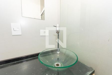 Apartamento para alugar com 63m², 2 quartos e sem vagaBanheiro