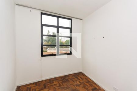 Quarto 1 de apartamento para alugar com 2 quartos, 63m² em Jardim Botânico, Curitiba