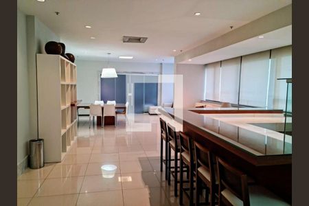 Apartamento para alugar com 4 quartos, 210m² em Vital Brasil, Niterói