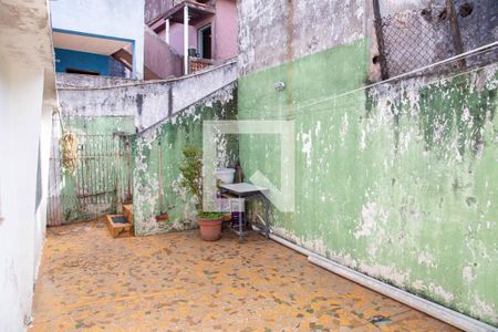 Casa à venda com 230m², 2 quartos e 1 vagaQuintal