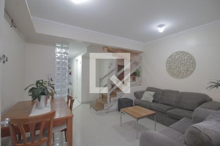 Sala de casa de condomínio à venda com 3 quartos, 100m² em Marechal Rondon, Canoas