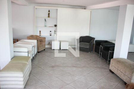 Casa para alugar com 75m², 3 quartos e 2 vagas Casa para alugar com 75m², 3 quartos e 2 vagasSalão de Festas