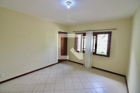 Casa de condomínio à venda com 250m², 5 quartos e 2 vagas Casa de condomínio à venda com 250m², 5 quartos e 2 vagasQuarto 3