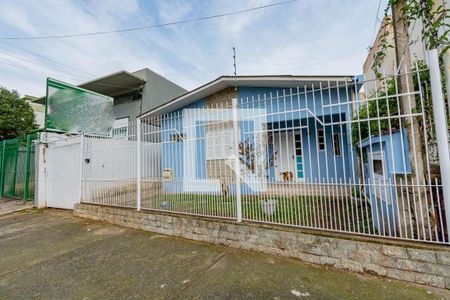 Casa à venda com 80m², 3 quartos e 2 vagas Casa à venda com 80m², 3 quartos e 2 vagasFachada