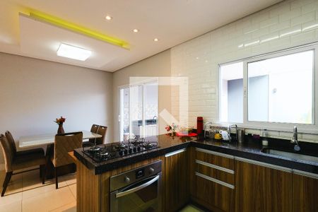 Casa à venda com 171m², 3 quartos e 2 vagasCozinha