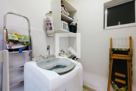 Casa à venda com 171m², 3 quartos e 2 vagasÁrea de Serviço