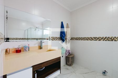 Casa à venda com 171m², 3 quartos e 2 vagasBanheiro da Suíte