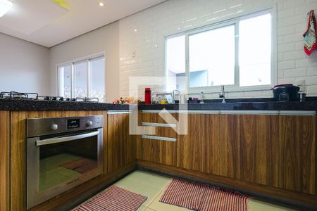 Casa à venda com 171m², 3 quartos e 2 vagasCozinha