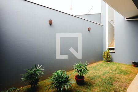 Casa à venda com 171m², 3 quartos e 2 vagasJardim