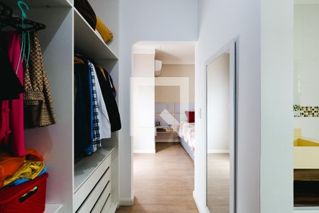 Casa à venda com 171m², 3 quartos e 2 vagasCloset da suíte