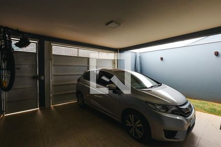 Casa à venda com 171m², 3 quartos e 2 vagasGaragem