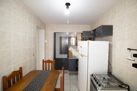 Casa para alugar com 30m², 1 quarto e sem vaga Casa para alugar com 30m², 1 quarto e sem vagaCozinha