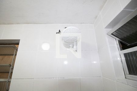 Casa para alugar com 30m², 1 quarto e sem vaga Casa para alugar com 30m², 1 quarto e sem vagaBanheiro