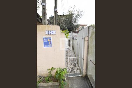 Casa para alugar com 30m², 1 quarto e sem vaga Casa para alugar com 30m², 1 quarto e sem vagaEntrada