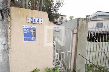 Casa para alugar com 30m², 1 quarto e sem vaga Casa para alugar com 30m², 1 quarto e sem vagaEntrada