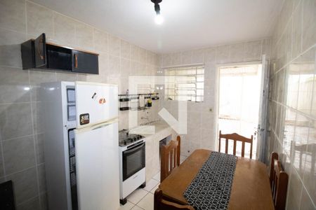 Casa para alugar com 30m², 1 quarto e sem vaga Casa para alugar com 30m², 1 quarto e sem vagaCozinha
