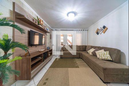 Casa à venda com 202m², 4 quartos e 2 vagasSala