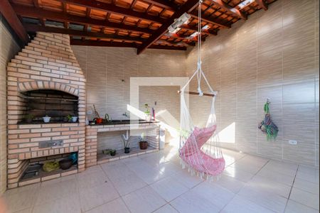 Casa à venda com 202m², 4 quartos e 2 vagasChurrasqueira