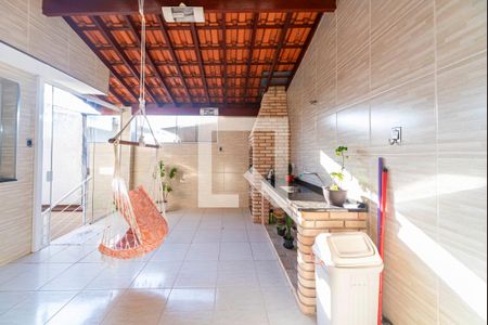 Casa à venda com 202m², 4 quartos e 2 vagasChurrasqueira