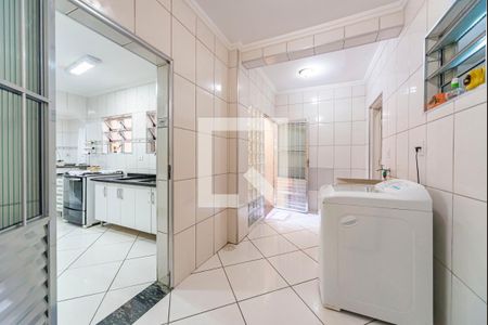 Casa à venda com 202m², 4 quartos e 2 vagasÁrea de Serviço