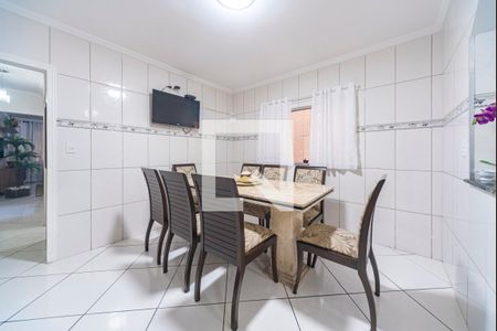 Casa à venda com 202m², 4 quartos e 2 vagasCozinha