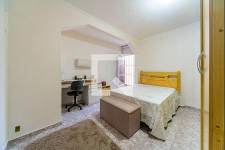 Casa à venda com 202m², 4 quartos e 2 vagasQuarto 4