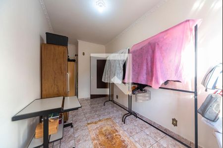 Casa à venda com 202m², 4 quartos e 2 vagasQuarto 3