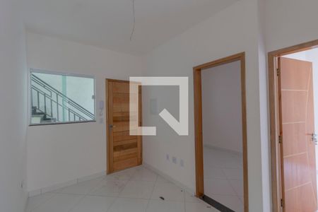 Sala e Cozinha Integrada  de apartamento para alugar com 2 quartos, 41m² em Jardim Coimbra, São Paulo