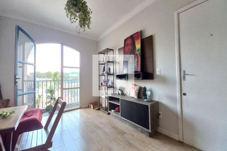 Sala de apartamento à venda com 2 quartos, 66m² em Vila Lemos, Campinas
